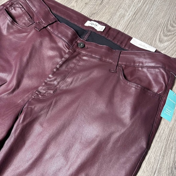 Edgely Womens Burgundy Retro Slim Straight High Rise Faux Leather Jeans 22W - Picture 2 of 8